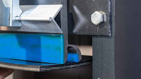 輸送機防溢裙板，防漏料溢料